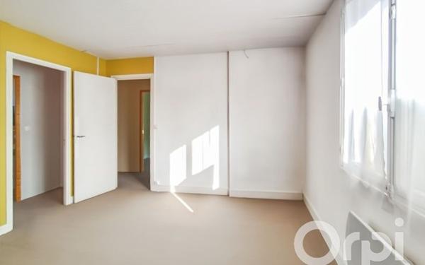 Maison à vendre    7 pièces •  Gournay-en-Bray