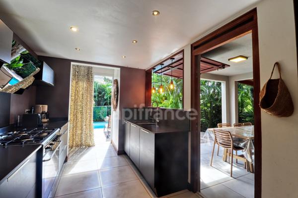 LES TROIS ILETS (972) Maison d’exception P5 – Plage à 500m à pied– Piscine et Confort Les Trois-Îlets, A vendre