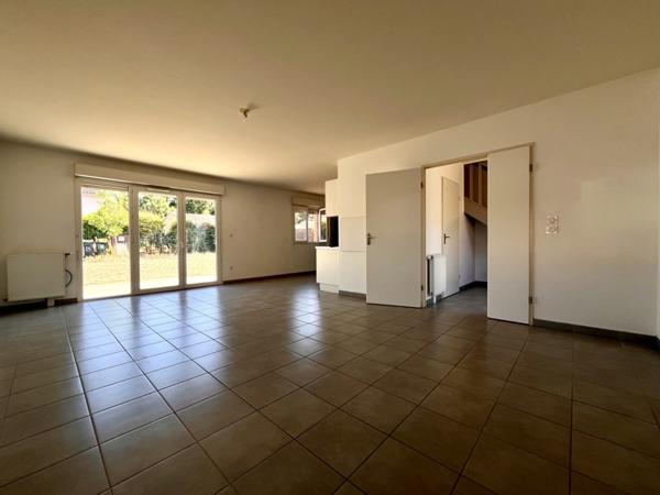 Maison à vendre 260 000 € La Salvetat-Saint-Gilles 4 p 88 m² DPE C
