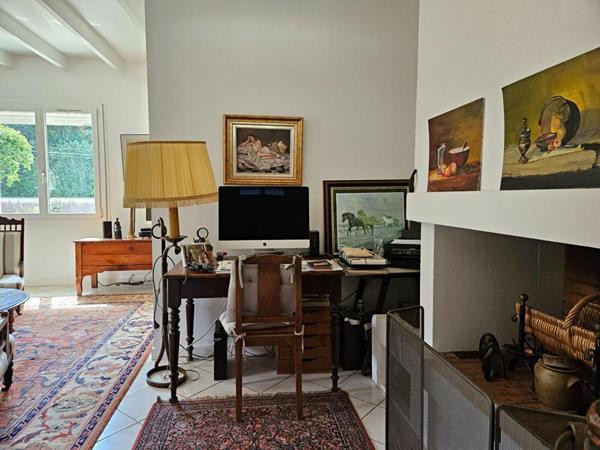 Grand Villeneuvois, Maison en pierre 8 pièce(s) 350 m² - Parc