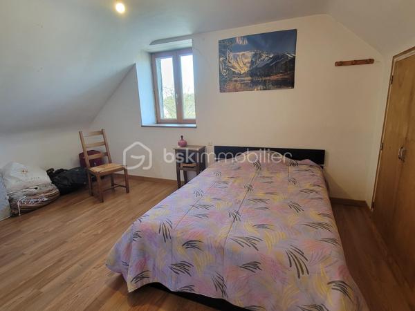 Maison en pierre de 152 m²