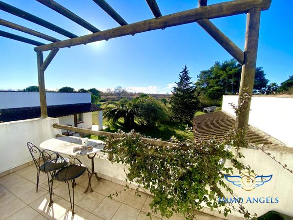 Mas de 320m2 sur 9000 m2 de terrain composé de 2 habitations