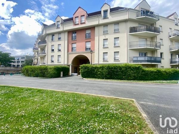 Appartement 2 pièces de 43 m² à Melun (77000)