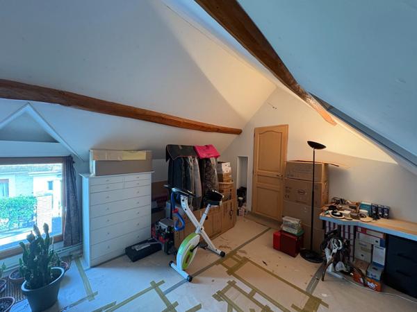 jolie longère idéalement située