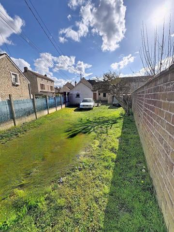 jolie longère idéalement située