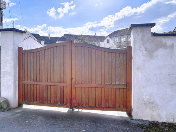 jolie longère idéalement située