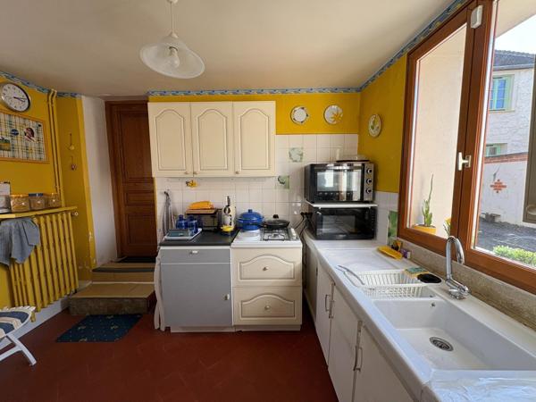 jolie longère idéalement située