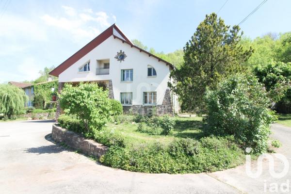 Maison 13 pièces de 285 m² à Saint-Affrique (12400)