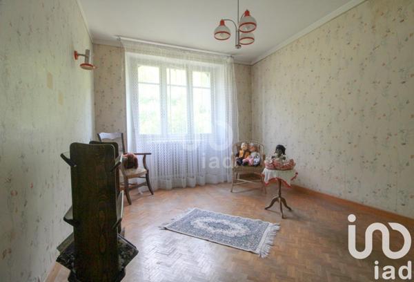 Maison 13 pièces de 285 m² à Saint-Affrique (12400)