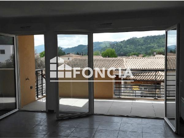 Location Appartement 3 pièces 61.5 m² - BOULEVARD PIERRE CHAVAROCHE Le Luc En Provence 83340