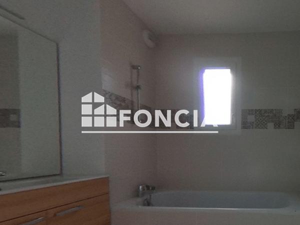 Location Appartement 3 pièces 61.5 m² - BOULEVARD PIERRE CHAVAROCHE Le Luc En Provence 83340