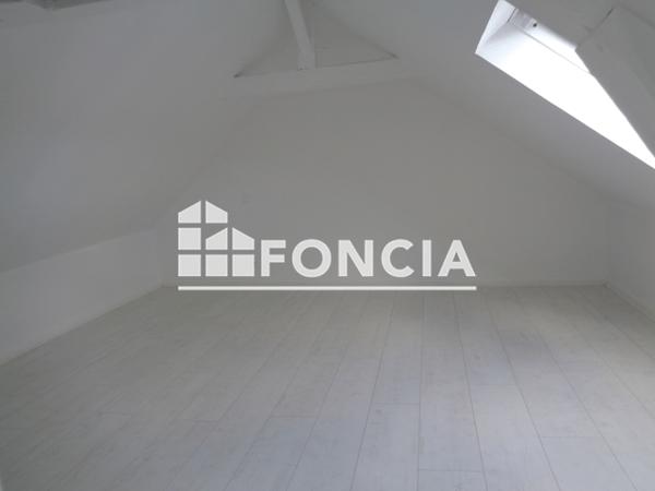 Location Maison 3 pièces 74.78 m² - 68 RUELLE DU MANOIR Vauxbuin 02200