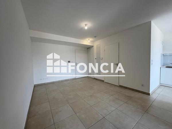 Location Studio 30.1 m² - Ambilly 74100