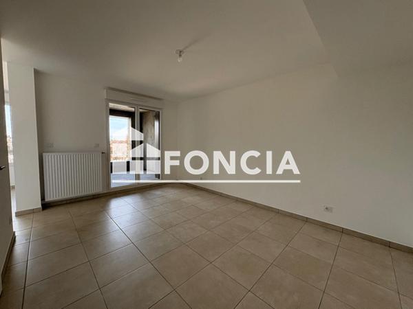 Location Studio 30.1 m² - Ambilly 74100
