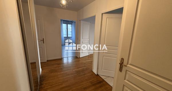 Location Appartement 4 pièces 84.55 m² - Lyon 69003