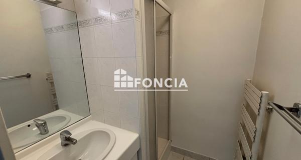 Location Appartement 4 pièces 84.55 m² - Lyon 69003