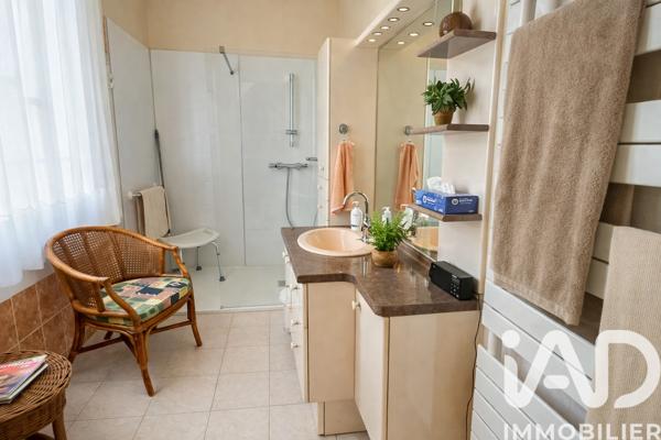 Maison à vendre 9 pièces 206 m² Évreux