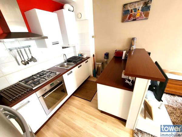 Appartement
                                                                                                                                                                                                                                                                                                                        2 pièce(s)                                                                                                                                                                                                          1 chambre(s)                                                                                                                                                                                                          42  m²
