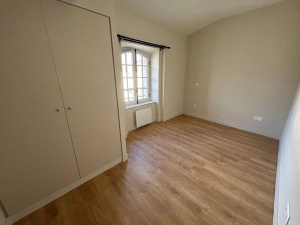 À louer - Appartement T3 lumineux - Quai Dillon, Narbonne