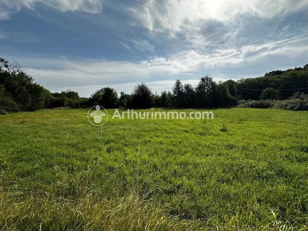 Vente Terrain 1218 m2 à Saint-Astier