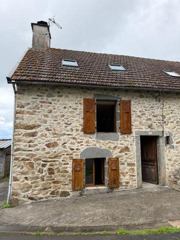 Maison à vendre à Chalvignac dans le Cantal (15200), ref : 15060/1264