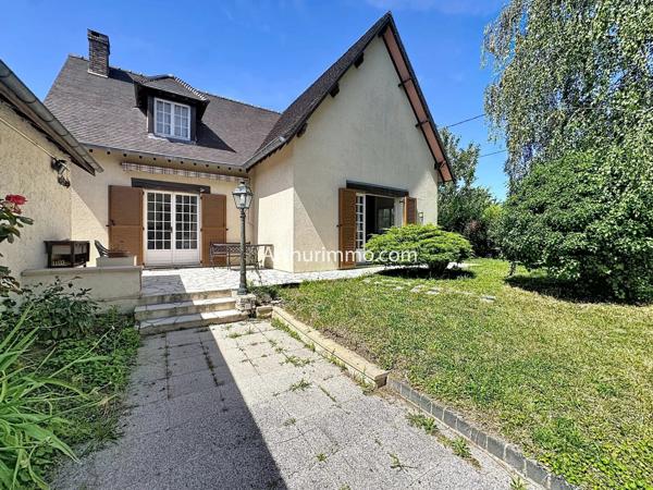 Vente                                                      Maison
                        
                     6 pièces                      171 m2                     à Vigneux-sur-Seine