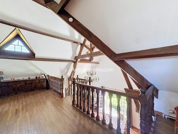 Vente                                                      Maison
                        
                     6 pièces                      171 m2                     à Vigneux-sur-Seine
