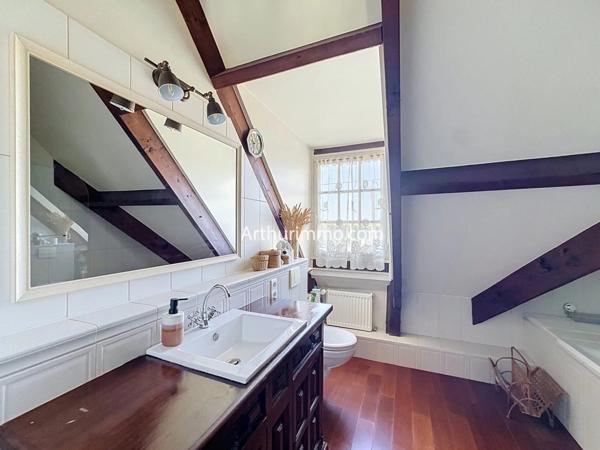 Vente                                                      Maison
                        
                     6 pièces                      171 m2                     à Vigneux-sur-Seine