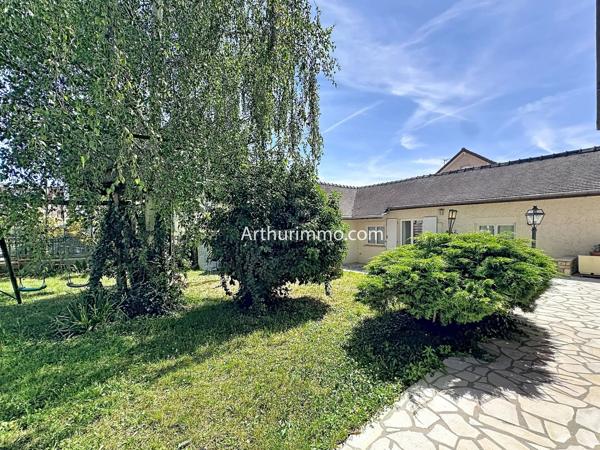 Vente                                                      Maison
                        
                     6 pièces                      171 m2                     à Vigneux-sur-Seine