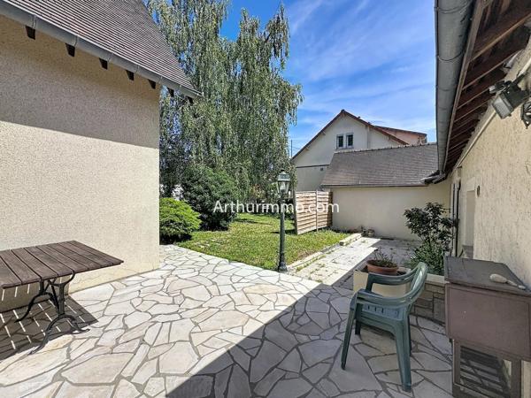 Vente                                                      Maison
                        
                     6 pièces                      171 m2                     à Vigneux-sur-Seine