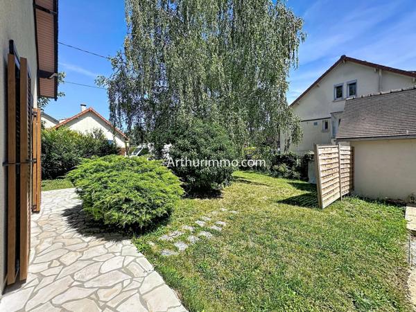 Vente                                                      Maison
                        
                     6 pièces                      171 m2                     à Vigneux-sur-Seine