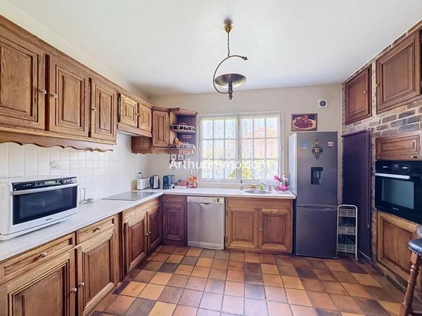 Vente                                                      Maison
                        
                     6 pièces                      171 m2                     à Vigneux-sur-Seine