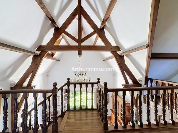 Vente                                                      Maison
                        
                     6 pièces                      171 m2                     à Vigneux-sur-Seine