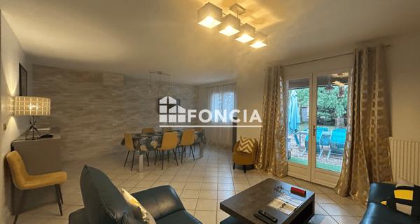 Location Maison 5 pièces 110.45 m² - Massieux 01600