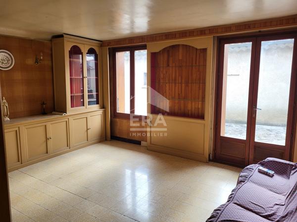 Maison avec potentiel, La Motte Du Caire 200 m2, proche Sisteron