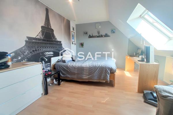 Pavillon 4 Chambres,  2 bureaux, sous sol complet