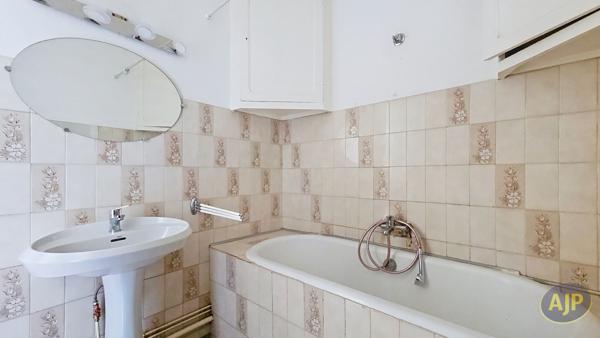 Maison à vendre Libourne - 6 pièces, 118m² avec 4 chambre(s) à 332 000€ - AJP Immobilier Libourne