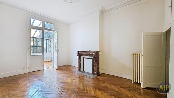 Maison à vendre Libourne - 6 pièces, 118m² avec 4 chambre(s) à 332 000€ - AJP Immobilier Libourne