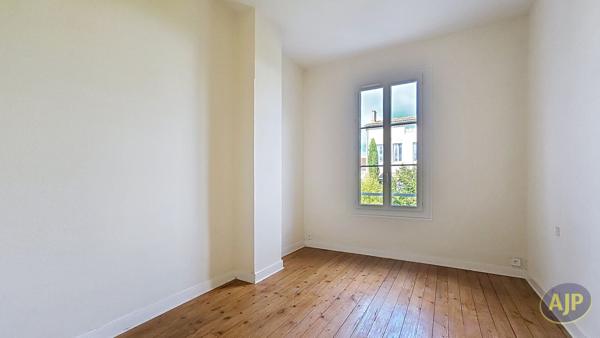 Maison à vendre Libourne - 6 pièces, 118m² avec 4 chambre(s) à 332 000€ - AJP Immobilier Libourne