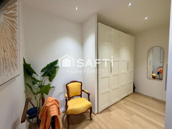 Maison traditionnelle 150m2, 5 pièces avec jardin et piscine.