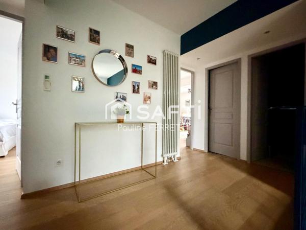 Maison traditionnelle 150m2, 5 pièces avec jardin et piscine.