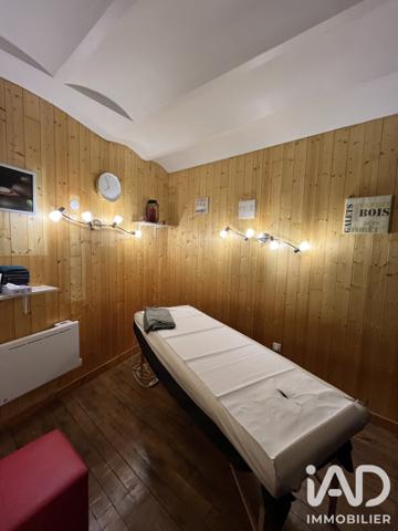Esthétique, Coiffure​ à vendre 147 m² Mont-Dore