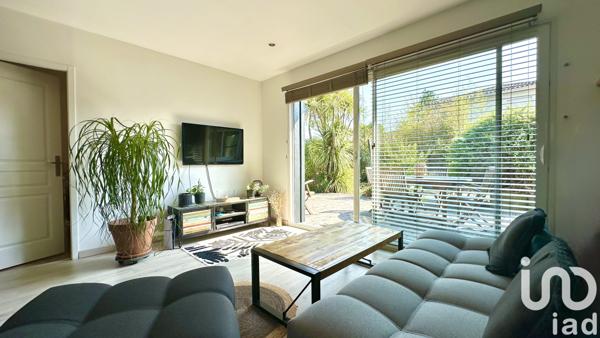 House for sale 5 rooms 110 m² Andernos-les-Bains