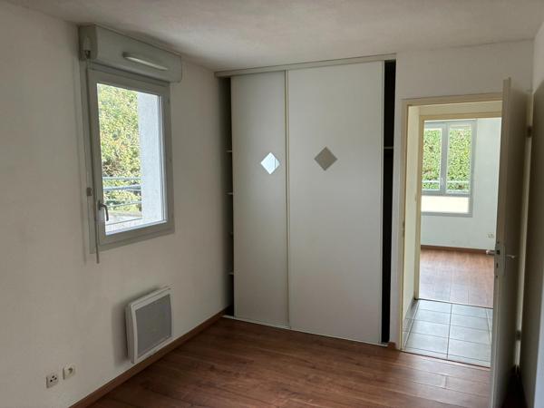 T3 en rez-de-jardin avec grande terrasse