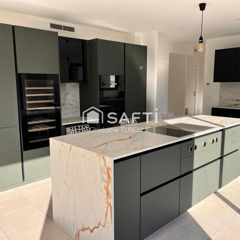 Contemporaine récente de 150m2 au calme