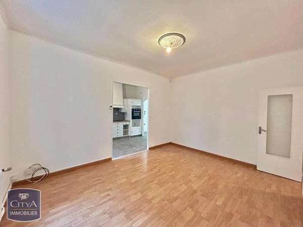 Appartement à louer 2 pièces 62.58m²