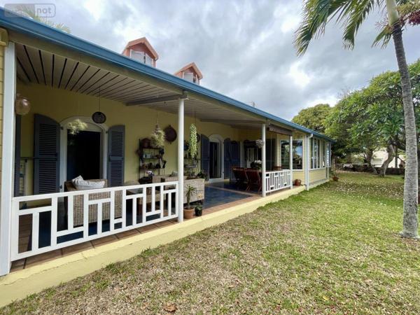 Maison à vendre à Saint-Paul à la Réunion (97460), ref : 97409-280