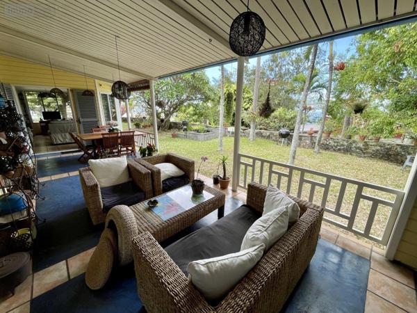 Maison à vendre à Saint-Paul à la Réunion (97460), ref : 97409-280