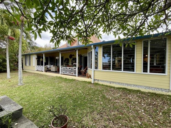 Maison à vendre à Saint-Paul à la Réunion (97460), ref : 97409-280