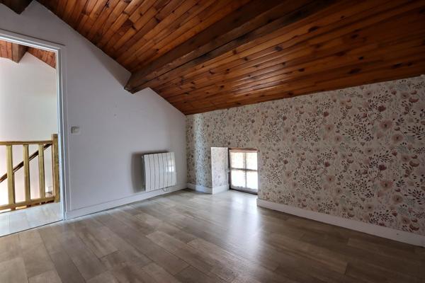 Maison avec jardin - CHANAT LA MOUTEYRE